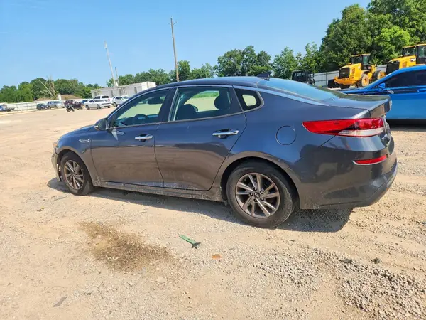 5XXGT4L32LG410143 2020 KIA OPTIMA - Image 2
