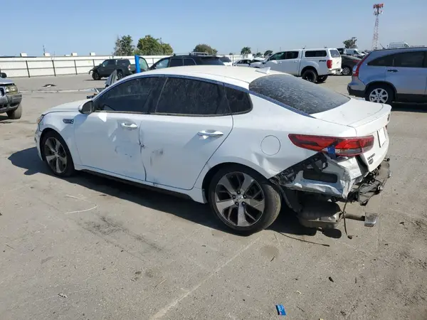 5XXGT4L32LG411339 2020 KIA OPTIMA - Image 2