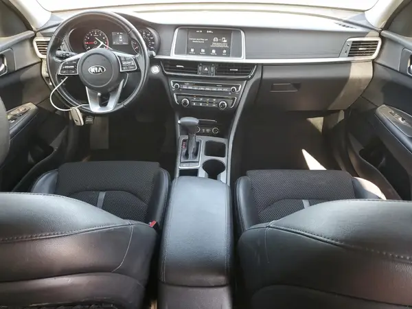 5XXGT4L32LG411339 2020 KIA OPTIMA - Image 8