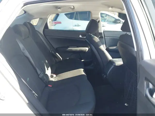 5XXGT4L32LG412491 2020 KIA OPTIMA - Image 8