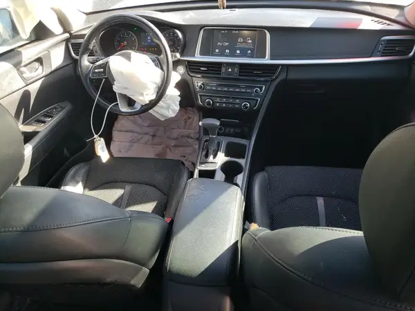 5XXGT4L32LG420705 2020 KIA OPTIMA - Image 8