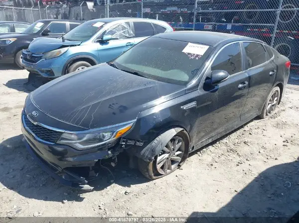 5XXGT4L32LG421062 2020 KIA OPTIMA - Image 2