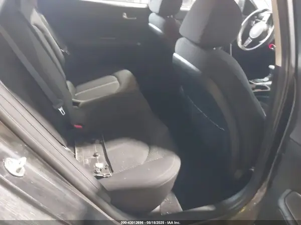 5XXGT4L32LG424365 2020 KIA OPTIMA - Image 8