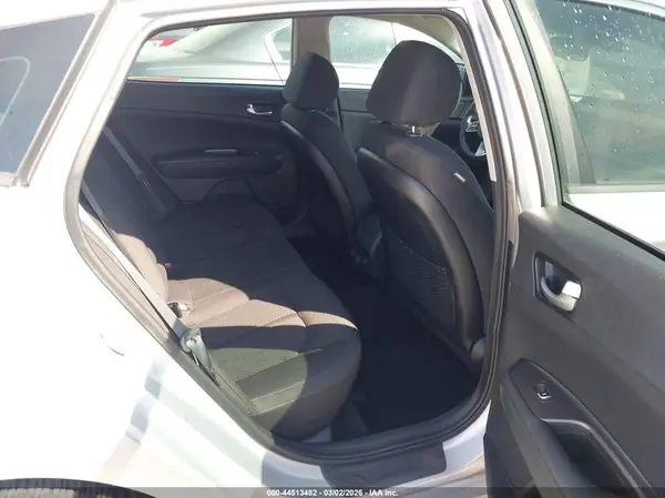 5XXGT4L32LG426018 2020 KIA OPTIMA - Image 8