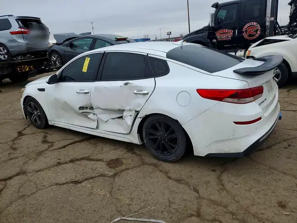 5XXGT4L32LG431512 2020 KIA OPTIMA - Image 2