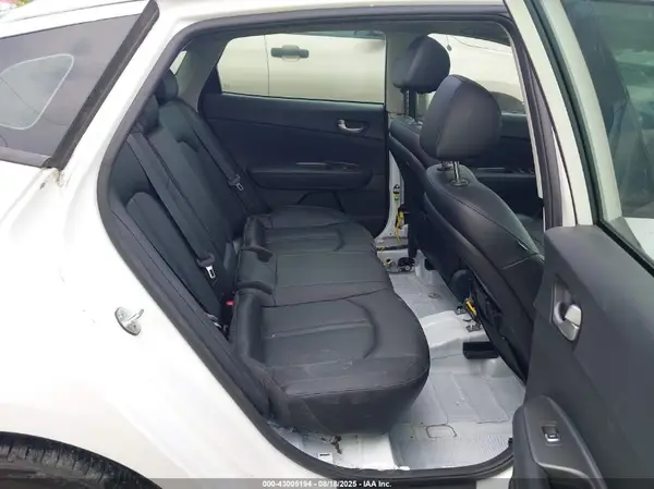 5XXGT4L32LG432451 2020 KIA OPTIMA - Image 8