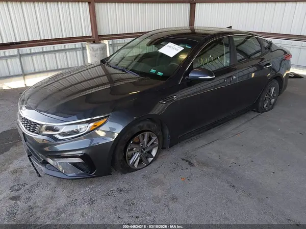 5XXGT4L32LG433227 2020 KIA OPTIMA - Image 2
