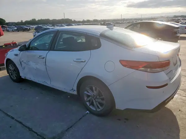 5XXGT4L32LG437388 2020 KIA OPTIMA - Image 2