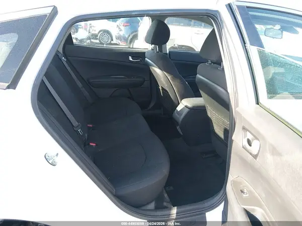 5XXGT4L32LG438377 2020 KIA OPTIMA - Image 8