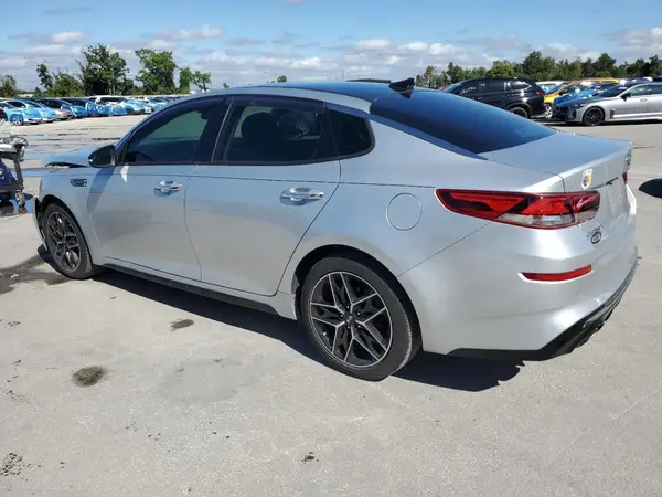 5XXGT4L32LG438749 2020 KIA OPTIMA - Image 2