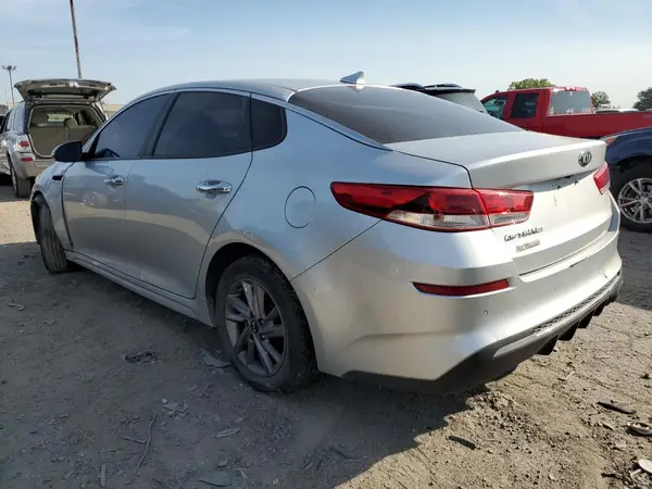5XXGT4L32LG440078 2020 KIA OPTIMA - Image 2