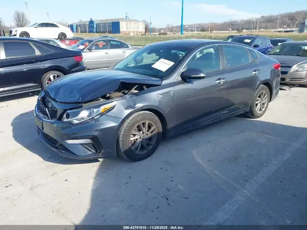 5XXGT4L32LG440338 2020 KIA OPTIMA - Image 2