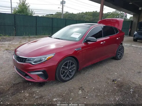 5XXGT4L32LG441179 2020 KIA OPTIMA - Image 2