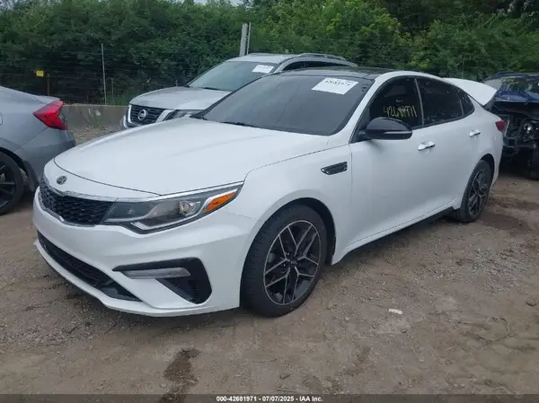 5XXGT4L32LG442686 2020 KIA OPTIMA - Image 2