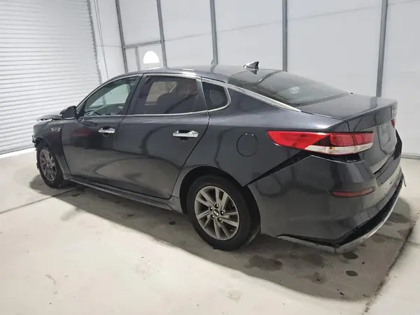 5XXGT4L32LG442882 2020 KIA OPTIMA - Image 2
