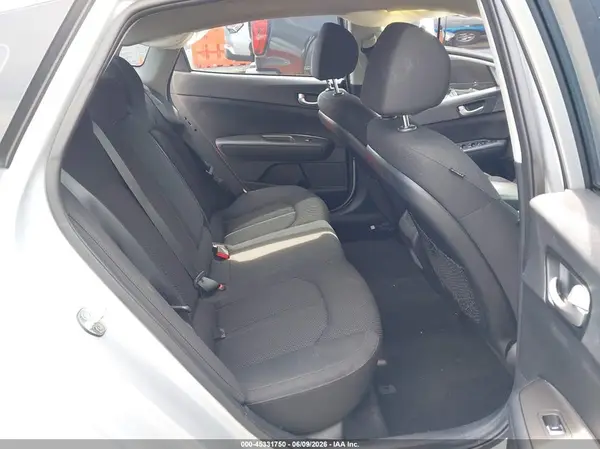5XXGT4L32LG444714 2020 KIA OPTIMA - Image 8