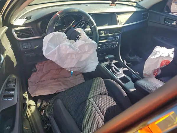 5XXGT4L32LG447290 2020 KIA OPTIMA - Image 8