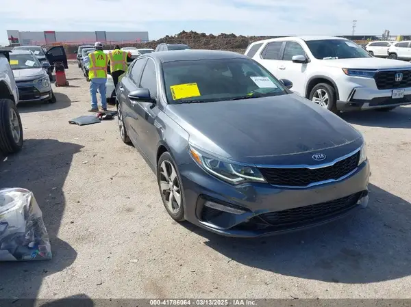 5XXGT4L32LG448083 2020 KIA OPTIMA - Image 1