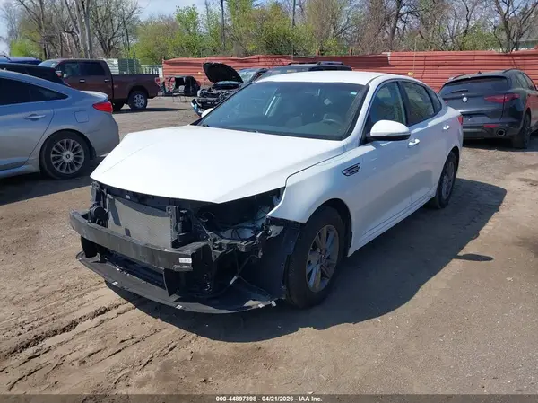 5XXGT4L32LG448603 2020 KIA OPTIMA - Image 2