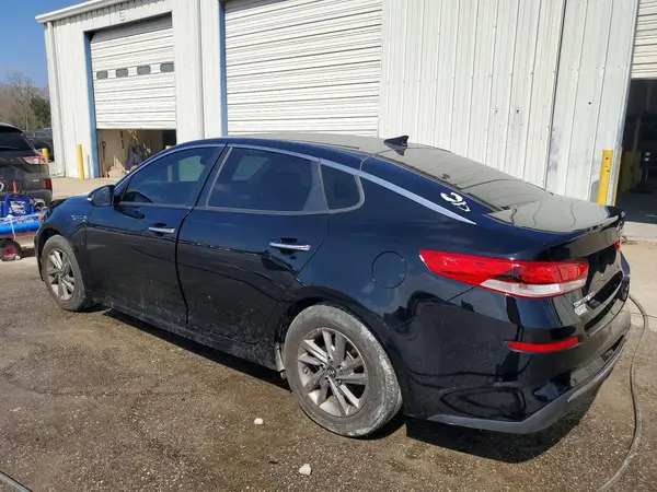 5XXGT4L32LG448732 2020 KIA OPTIMA - Image 2