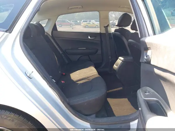 5XXGT4L32LG451789 2020 KIA OPTIMA - Image 8