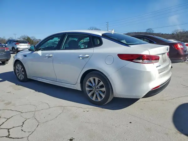 5XXGT4L33GG001574 2016 KIA OPTIMA - Image 2