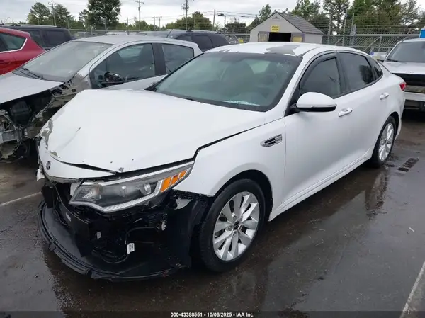 5XXGT4L33GG004541 2016 KIA OPTIMA - Image 2