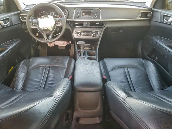 5XXGT4L33GG017547 2016 KIA OPTIMA - Image 8