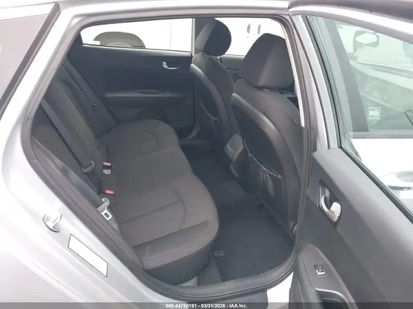 5XXGT4L33GG018326 2016 KIA OPTIMA - Image 8