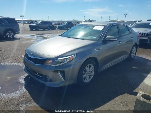 5XXGT4L33GG025549 2016 KIA OPTIMA - Image 2