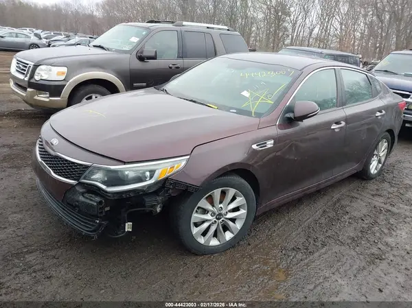 5XXGT4L33GG037328 2016 KIA OPTIMA - Image 2