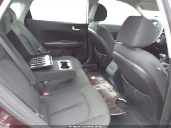 5XXGT4L33GG037328 2016 KIA OPTIMA - Image 8