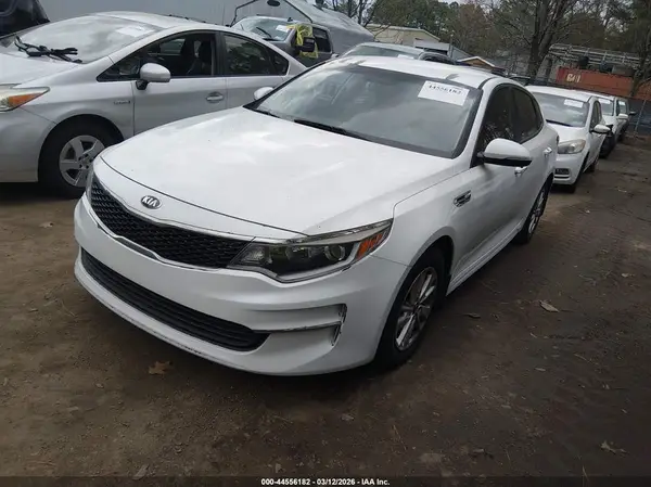5XXGT4L33GG038351 2016 KIA OPTIMA - Image 2