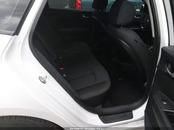 5XXGT4L33GG038351 2016 KIA OPTIMA - Image 8
