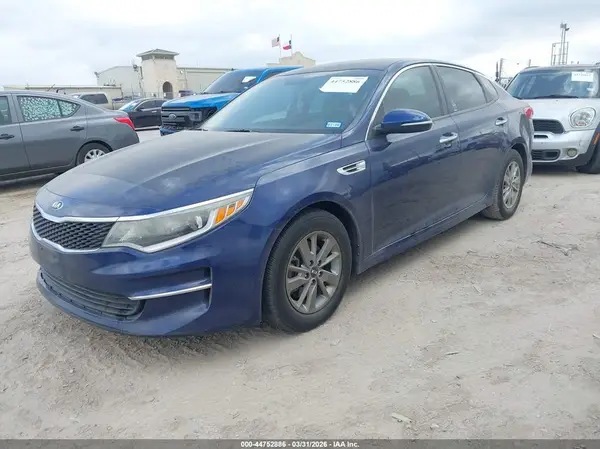 5XXGT4L33GG043064 2016 KIA OPTIMA - Image 2