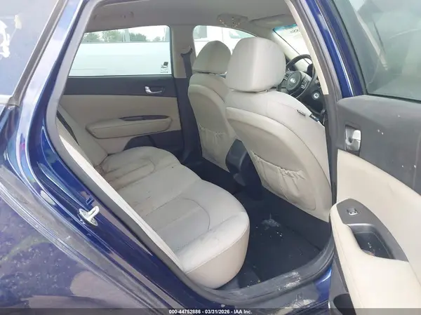 5XXGT4L33GG043064 2016 KIA OPTIMA - Image 8