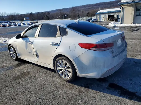 5XXGT4L33GG047762 2016 KIA OPTIMA - Image 2
