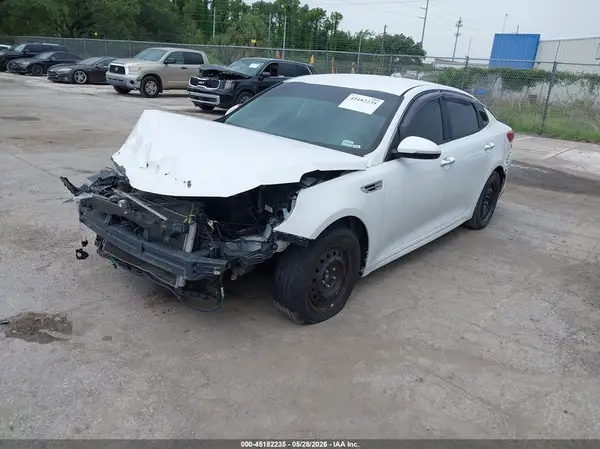 5XXGT4L33GG048538 2016 KIA OPTIMA - Image 2