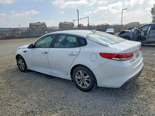 5XXGT4L33GG053318 2016 KIA OPTIMA - Image 2