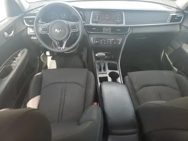 5XXGT4L33GG060270 2016 KIA OPTIMA - Image 8