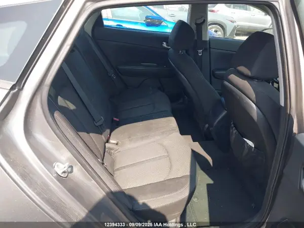5XXGT4L33GG082737 2016 KIA OPTIMA - Image 8