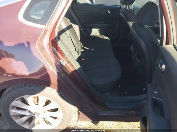 5XXGT4L33GG082799 2016 KIA OPTIMA - Image 8