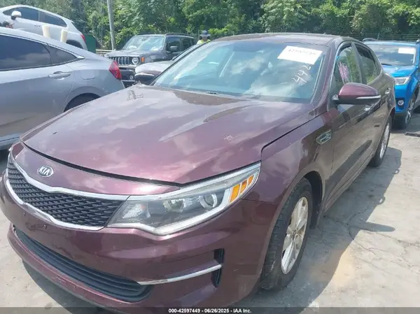 5XXGT4L33GG084424 2016 KIA OPTIMA - Image 2