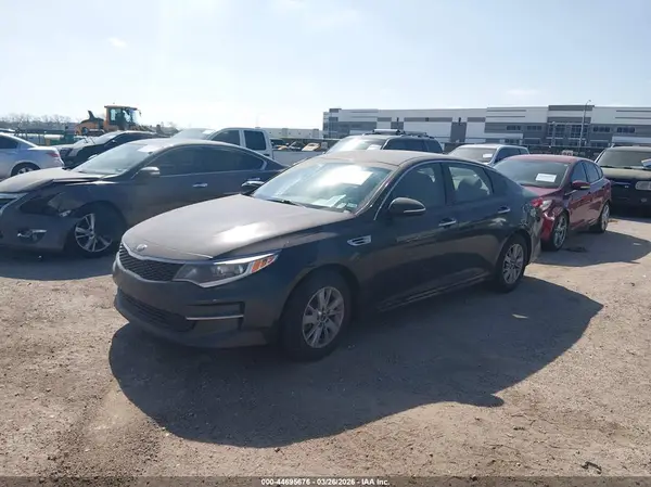 5XXGT4L33GG085539 2016 KIA OPTIMA - Image 2