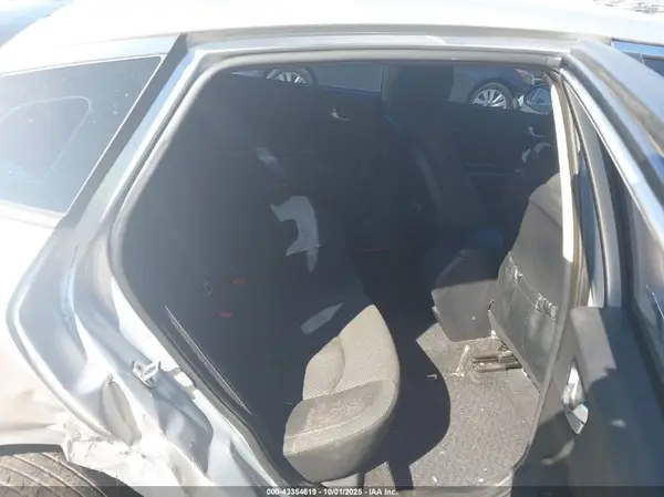 5XXGT4L33GG092782 2016 KIA OPTIMA - Image 8