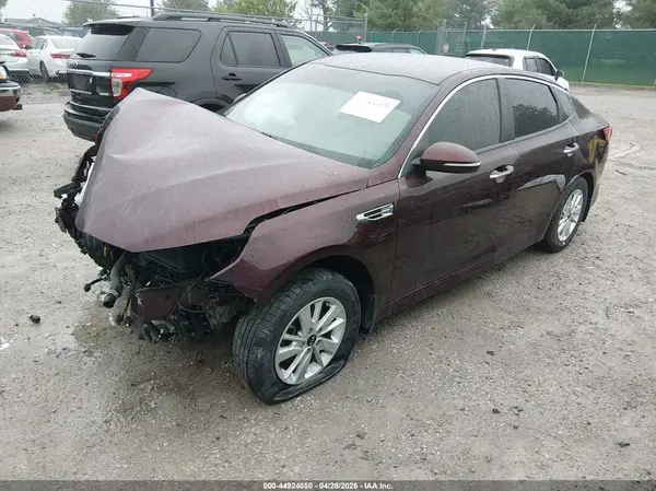 5XXGT4L33GG093558 2016 KIA OPTIMA - Image 2