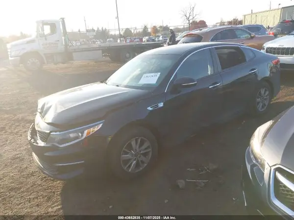 5XXGT4L33GG096685 2016 KIA OPTIMA - Image 2