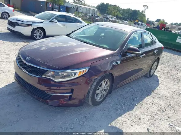5XXGT4L33GG099067 2016 KIA OPTIMA - Image 2