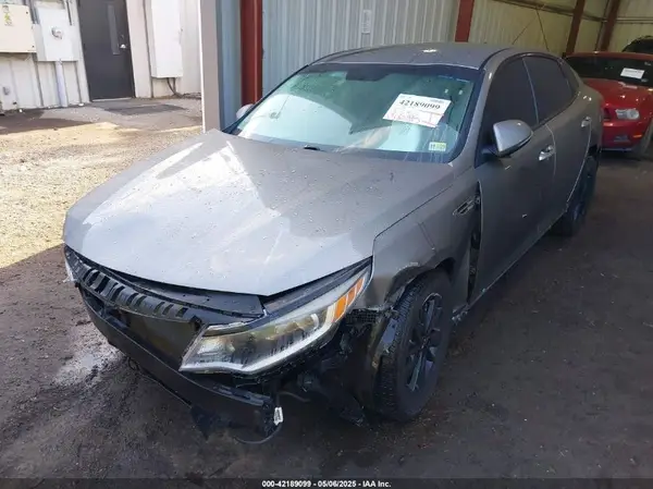 5XXGT4L33GG101416 2016 KIA OPTIMA - Image 2