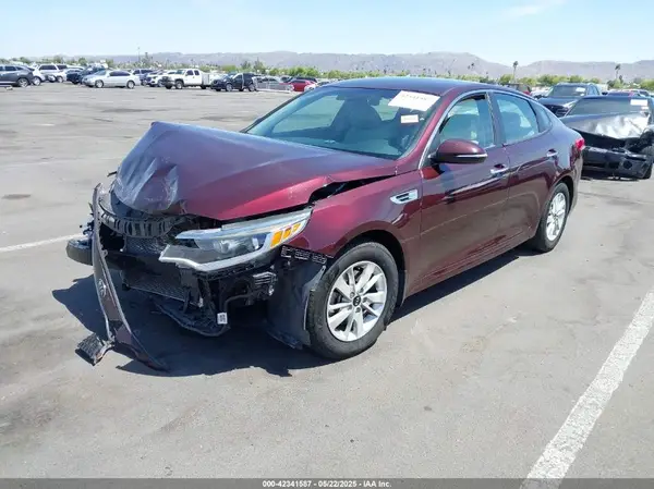 5XXGT4L33GG110178 2016 KIA OPTIMA - Image 2